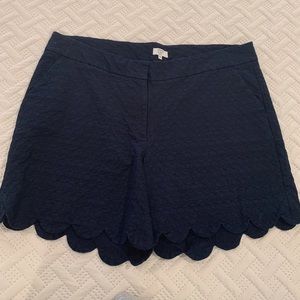 Navy Scalloped Shorts 18W